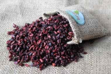 Dried pomegranate arils