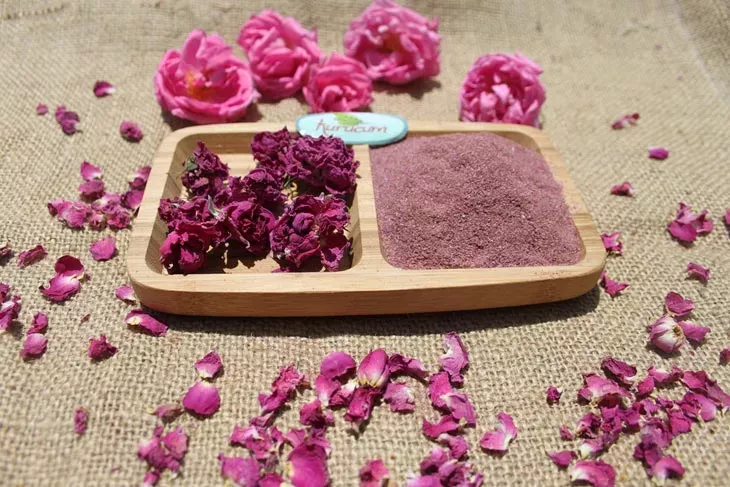 rose powder